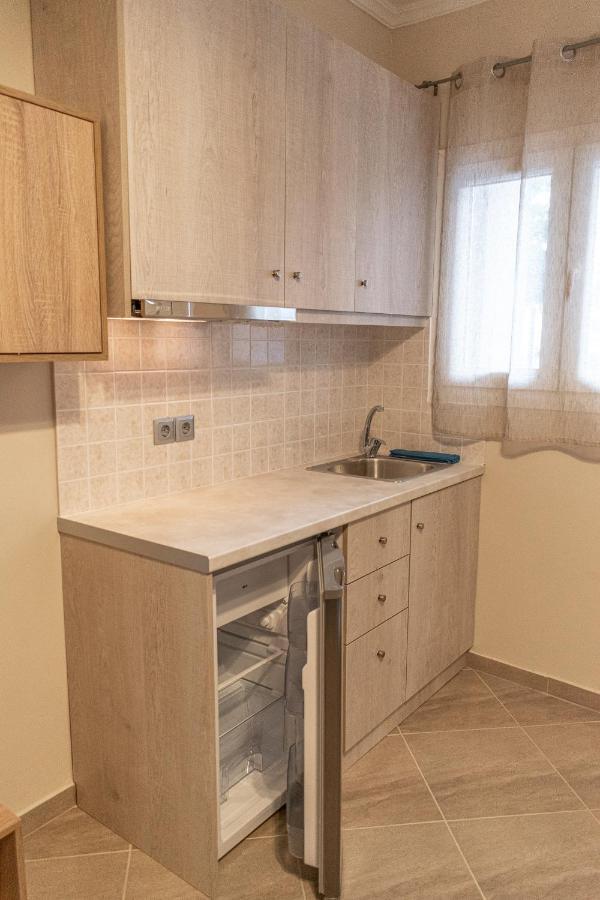 John'S Apartment'S Near Athens Airport!! Spáta 外观 照片